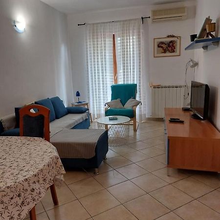 Apartments Graciela Pula Dış mekan fotoğraf